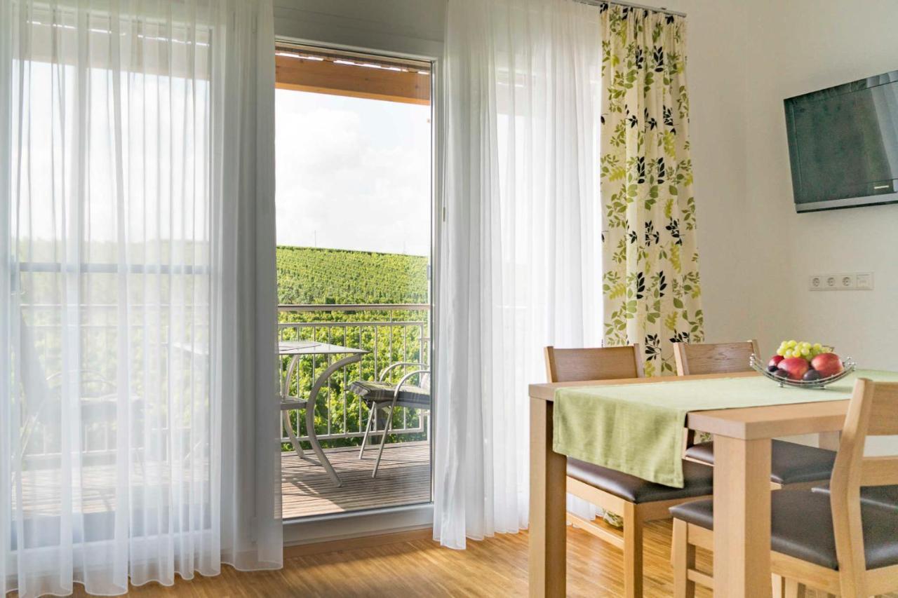 Winzerhof Schmid Lejlighed Schwaigern Eksteriør billede